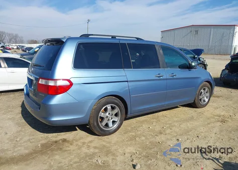 2006 Honda Odyssey Touring z USA, uszkodzony, nr VIN 5FNRL38866B109406